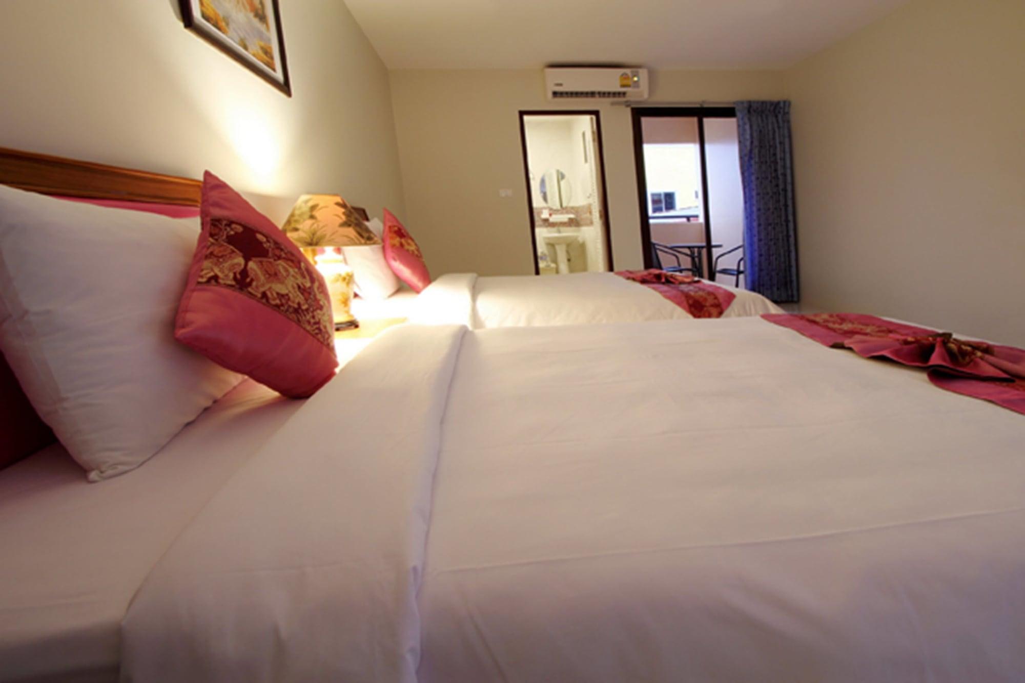 Phuket Airport Inn Banbohan Kültér fotó